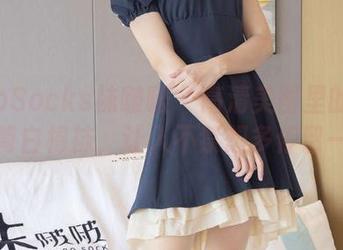 BoBoSocks袜啵啵 – 高清美图里的稚予长筒白棉袜，让人不禁想多停留一会