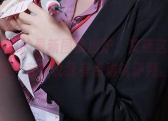 Cien恩恩的最新图集出炉，艾莲这次的表现，老实说我有点难以评判。