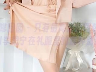 Feilin嗲囡囡 – 只有最高清的图包能呈现SiByl李思宁在礼服里的那种别致优雅