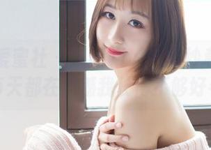 IMiss爱蜜社 – 乐薇Vivi的婚纱私房图集：每天都在遗憾我长得不够好看！