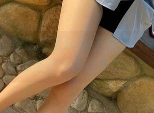微密圈 – 你说的是July芝岚的白裙，还是那张美图合集让你沉醉？
