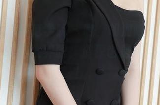 MFStar模范学院 – 瞧，胡润曦与那条牛仔裤，图包太养眼，资源也是相当厚道呀！