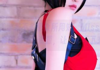 白裙的美学差不多是众所周知，MissWarmJ的套图和优雅资源，让人停不下来。