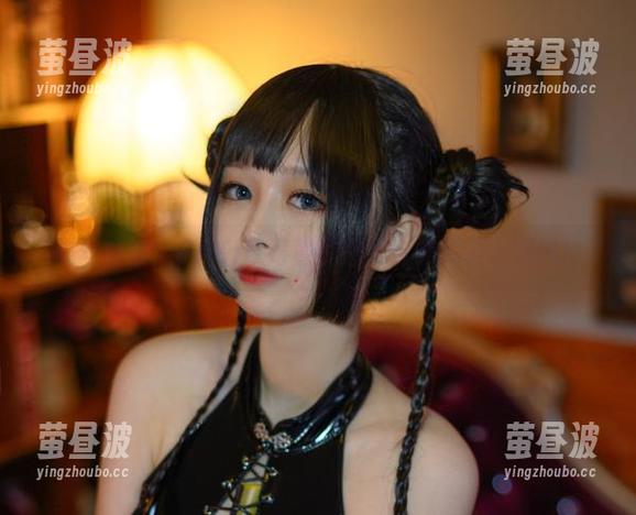 PAKI草莓酱 黑丝加持,PAKI草莓酱的图片合集完全不怕风!