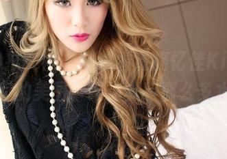 TGOD推女神 – 在线看看施忆佳Kitty酱在浴室的美图，唉，真有那么多水嘛？