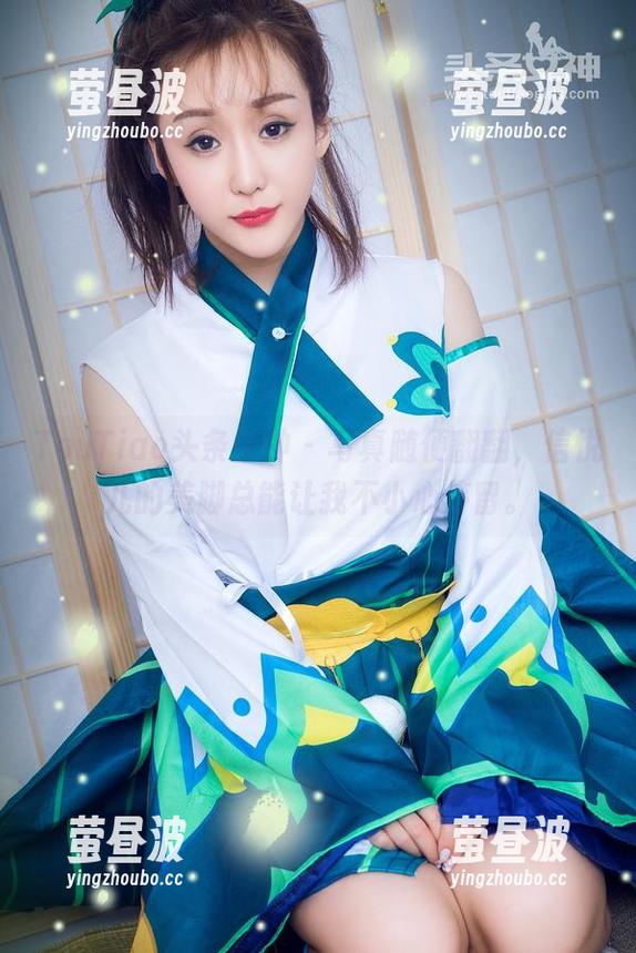 TouTiao头条女神 - 写真随便翻翻，信悦儿的美脚总能让我不小心停留。