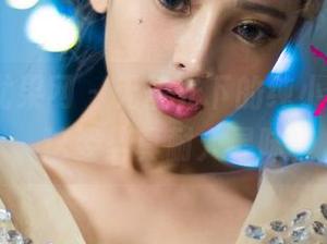 UGirls尤果网 – 无圣光下的纯小希，瑜伽这姿势真耐人寻味