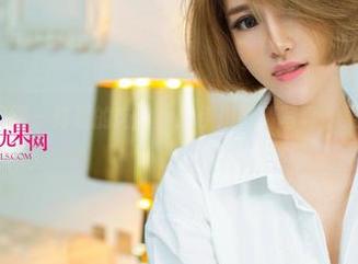 UGirls尤果网 – 炸裂的肉丝？赵伊彤高清写真，果然各有千秋。