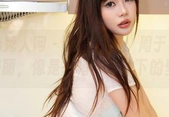 Xiuren秀人网 – 高清短裙：周于希sandy的美丽，像是一幅不想放下的壁纸。