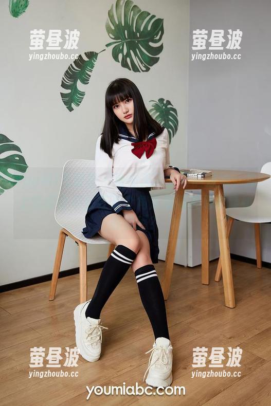 YouMi尤蜜荟-井上雪樱 YouMi尤蜜荟 - 看似天真无邪的妹妹,井上雪樱会不会在某个角落隐藏其他更隐秘的情感?