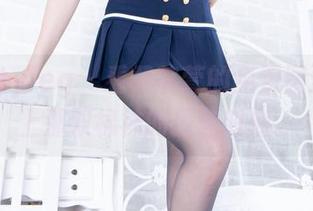 beautyleg – 看黄苇萱的免费图集，穿上那双棉袜的最佳时刻。