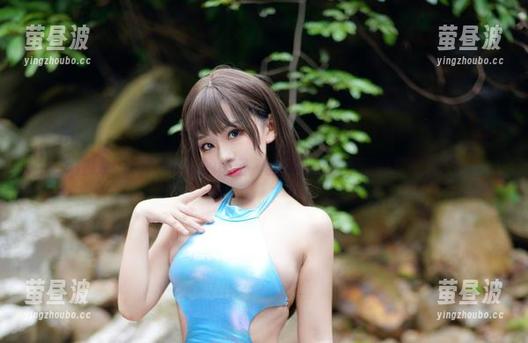我在线上找到了可爱的秘密，出自七七娜娜子的写真之手！