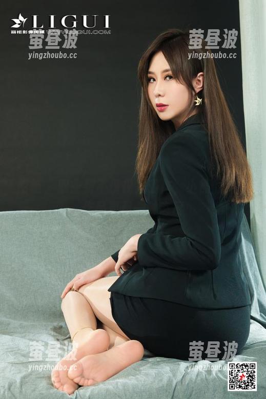 丽柜 - 职业装不仅仅是工作，小熊的定制作品更是一种态度