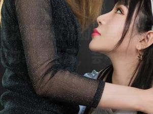 丽柜 – 每次更新敏儿的双马尾写真，都在想如果我也绑着马尾，会不会变得可爱呢？