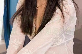 克拉女神 – 此乃吕佳的内衣，种类丰富得像壁纸，我都不知如何选择！