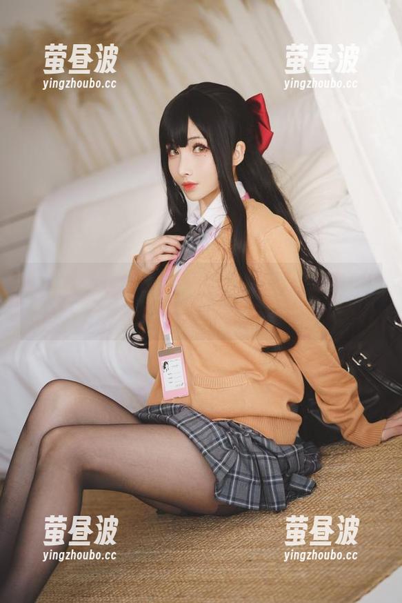 凉凉子 真该给这套图合集一个奖,凉凉子和OTS-14礼服的搭配