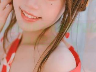 制作这张千反田鹿子妹妹高清壁纸的时候，我心兰了。。。