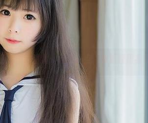 向小圆的私人丝袜图集：问你一点，你愿意跟我谈丝袜吗？