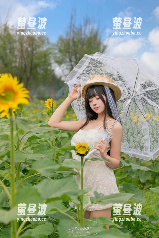 当咬人小小兔变身女王，套图里都有几斤风将落？