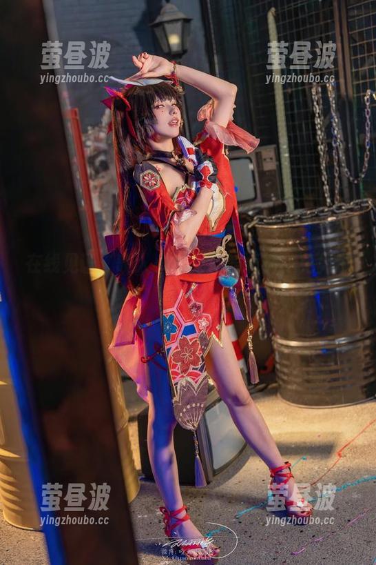 在线见证“咬人小小兔”的短裤，兔兔也疯狂？