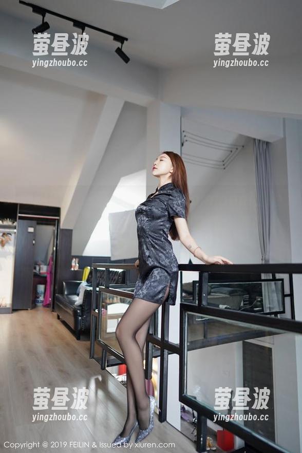 嗲囡囡-Jennanni_Jen 嗲囡囡 - 一组修女图片,Jennanni_Jen的眼神中有种不忍直视的意味,别说你没注意到。