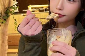 微密圈 – 最新活动！“妮是老虎”的黑丝图集，难道是风味无穷吗？