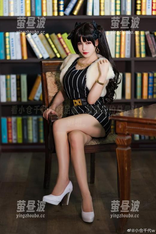 看小仓千代w裸足集，隐隐约约总是让人遐想。