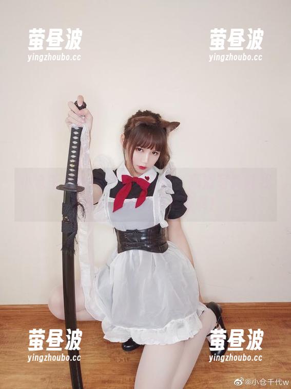 小仓千代w 小仓千代w的短裙大冒险:高清写真让我想起小时候的裙摆旋转!
