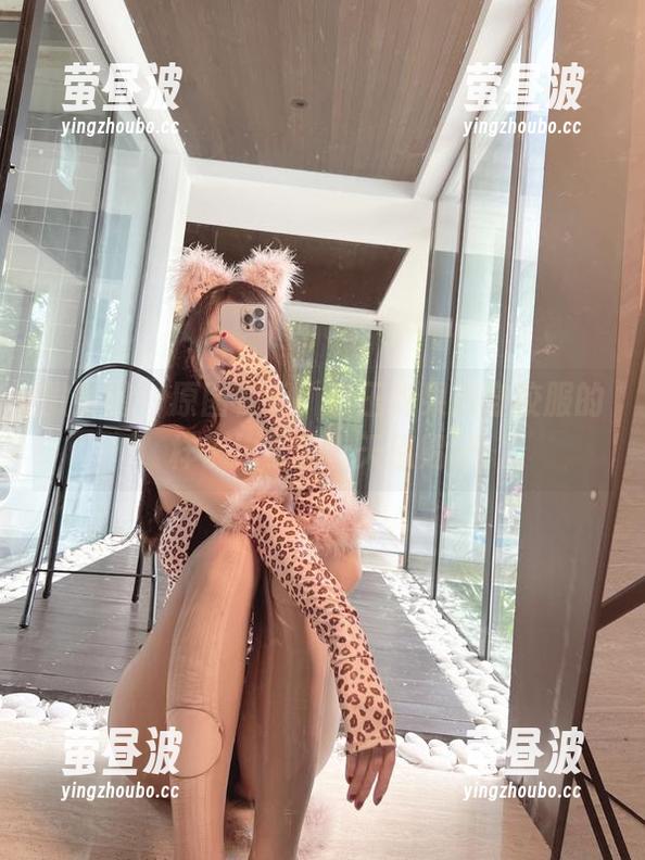 小玉吃果冻 微密圈 - 原图在手,小玉吃果冻穿校服的样子约等于上天恩赐吧