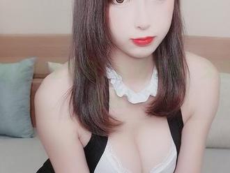 小酥酱的女王驾到，随意下载，无需皇家认证！