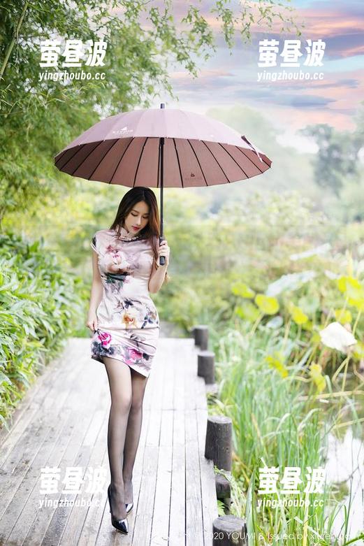 尤蜜荟-战姝羽Zina 尤蜜荟 - 修女风?战姝羽Zina的美图让我惊掉下巴,严重首选推荐,不能错过的精选!