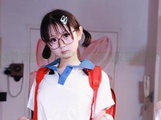 更新了！幼水铃衣的Miku图集，反正我又要陷进去了，咕咕咕