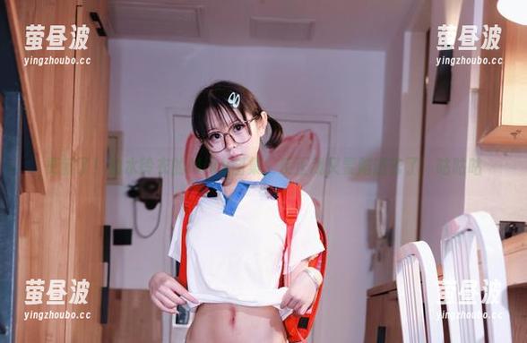 幼水铃衣 更新了!幼水铃衣的Miku图集,反正我又要陷进去了,咕咕咕
