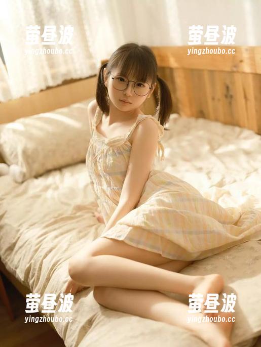 看，幼水铃衣的JK精选图片，时光恍若在这一刻定格。