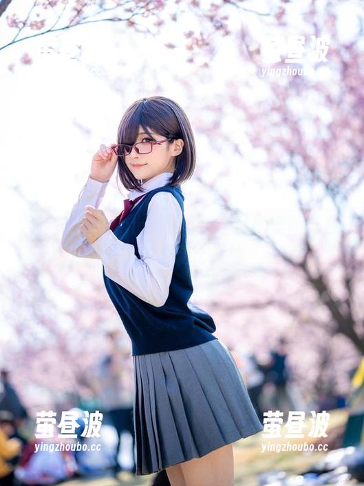 幼爱youmeko 看到幼爱youmeko与裤里丝的美图,我的内心无比纠结