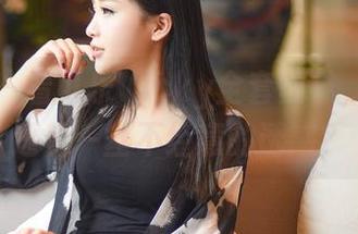 推女神 – 看可乐Vicky全套丝袜，原图里透着一丝不经意的诱惑？