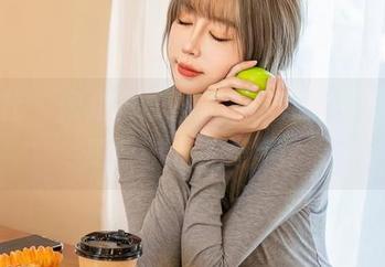 星颜社 – 何止婚纱?韩雨嘉花嫁写真集,更新让人乐开怀!