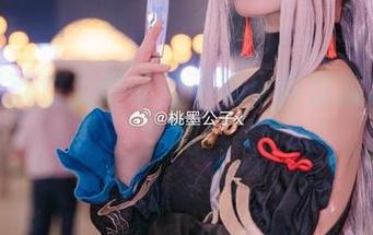 资源已就位，桃墨公子和小铃铛擦出趣味火花！