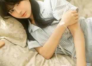 看桜井宁宁学姐的写真全集，恍惚间又想起那年校园的轻柔。