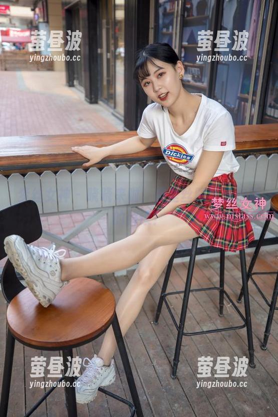梦丝女神 - 晓晓来啦，裤里丝赋予私拍新的解读！