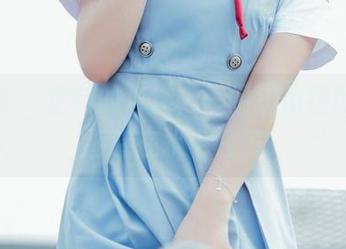 波萝社 – 定制的海洋,一幅柳侑绮的少女画卷在水中轻舞