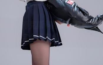 难以置信，海克斯科技小蛋糕的胜利女神拉毗原图完全颠覆你对壁纸的认知！