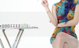 爱丝 – 哪里有瑶瑶的内衣写真，哪里justvibes，壁纸也要有态度！