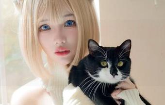 水色猫猫头，狐洛洛子峥嵘岁月里的作品集，赶紧下载，争取在晚餐前见识一下这影像的干劲！