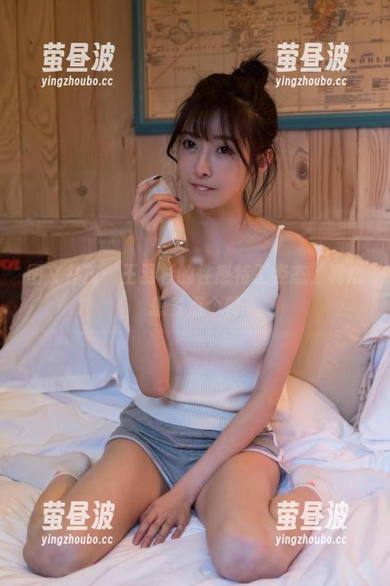 图文并茂：王羽杉的性感特工姿态，真心想多点个赞