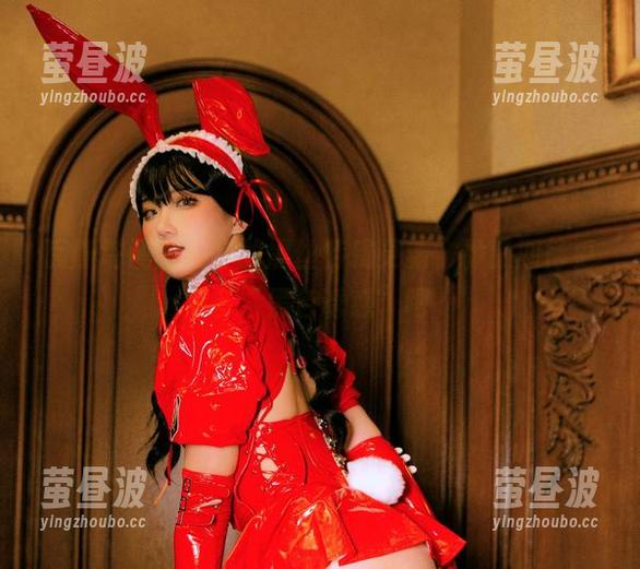瓦斯塔亚小龙虾的黑丝特辑更新，静静期待更多“黑色诱惑”吧