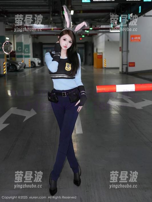 秀人网-Olivia童安琪 秀人网 - Olivia童安琪红裙合集,抱歉,有些画面我没啥可以不说的……