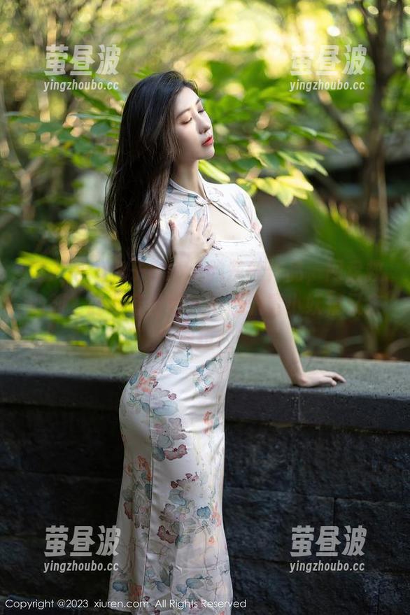 秀人网-兔子NINA 秀人网 - 兔子NINA的灰丝作品,网盘救心剂,赶紧备份好,不然流量小妖精又来划拉!