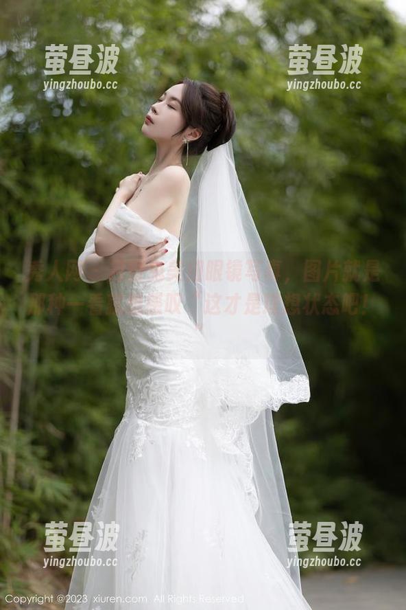 秀人网 - 月野兔美妞眼镜写真，图片就是那种一看就想感叹“这才是理想状态吧！”