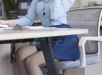 秀人网 – 李宓儿的全集又让我对大蜜范有了新的定义，这妹子是真的太会玩了。